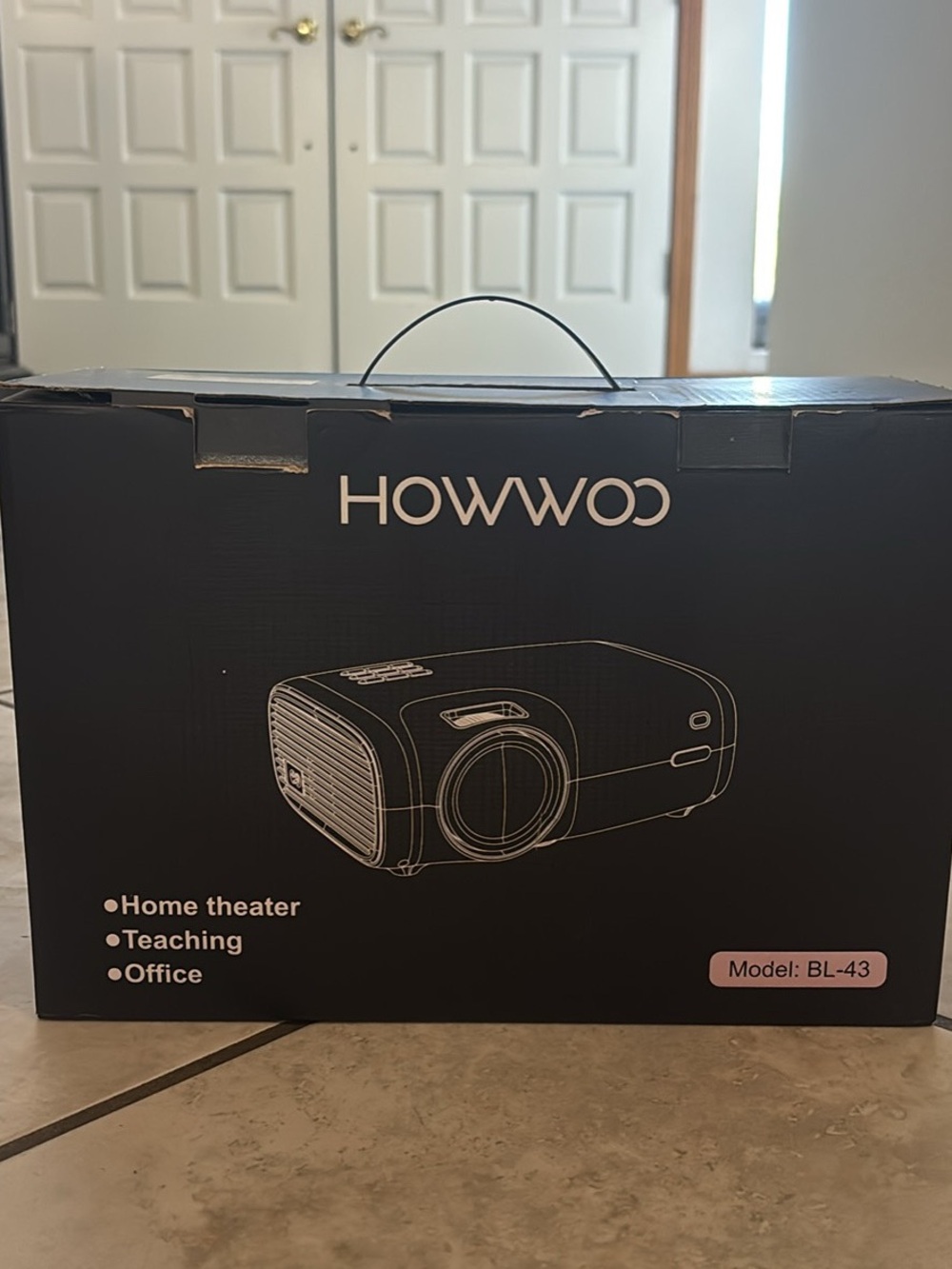 Howwoo BL-43 Wifi and Bluetooth Projector